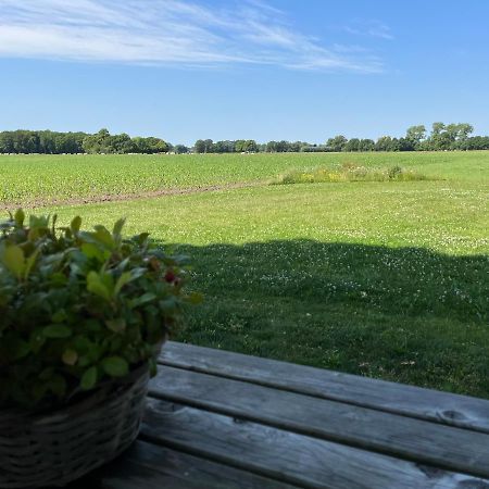 Gastenverblijf Weijdeblik Sinderen 外观 照片